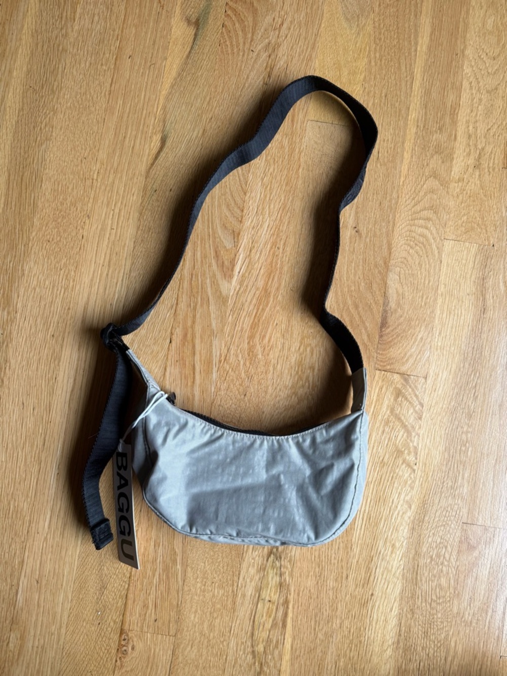 Baggu Mini Crescent Shoulder Bag in Light Gray
